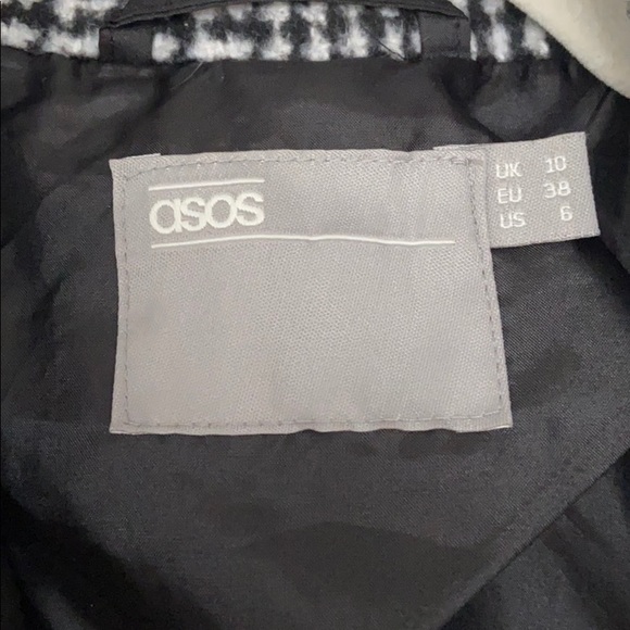 Black & White Check Oversized Jacket - Picture 4 of 6